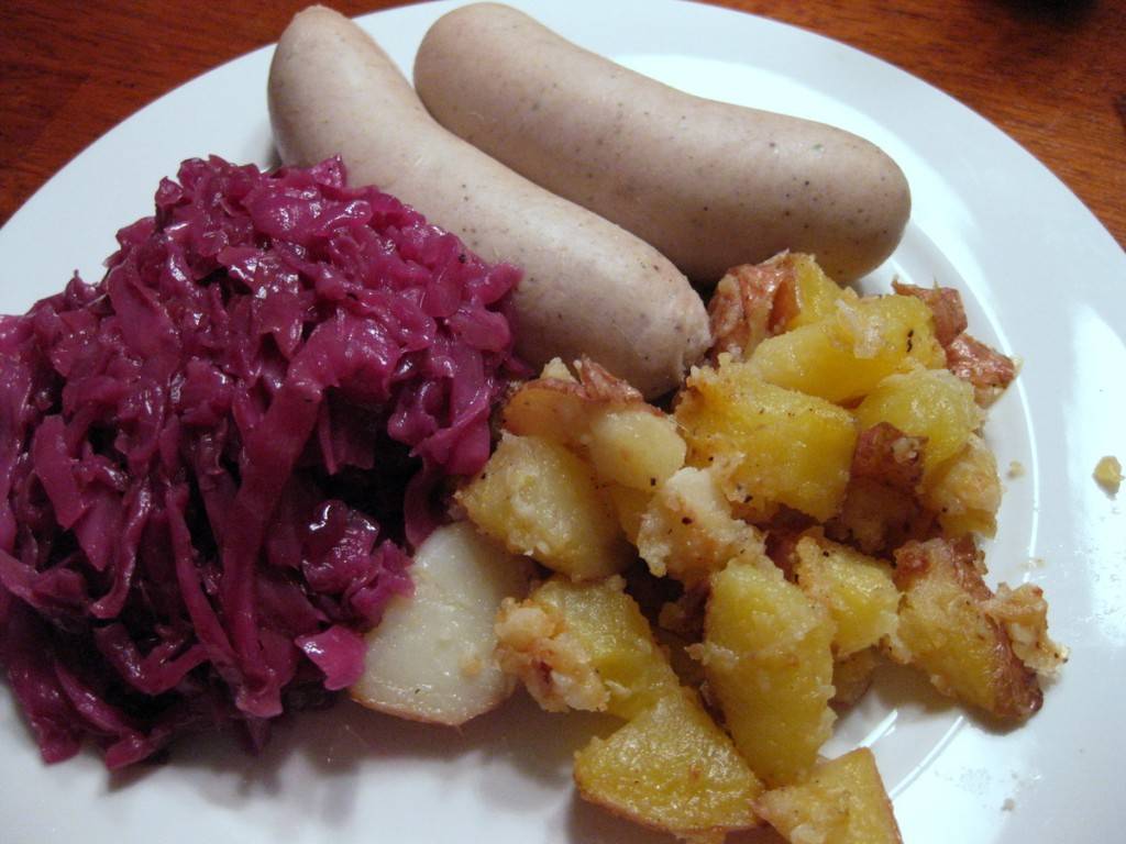 Weisswurst Blau And Potatoes