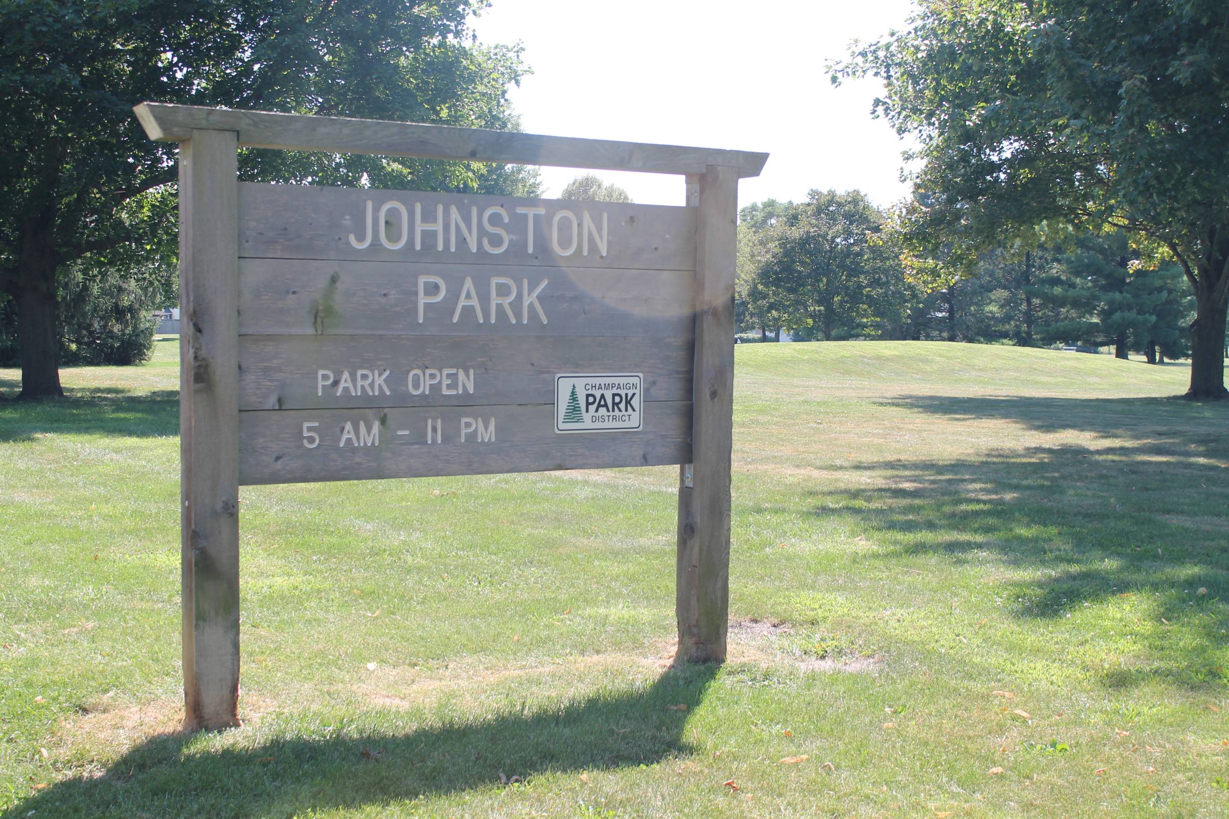 A park district sign that designates this Johnston Park. Photo by Maddie Rice.