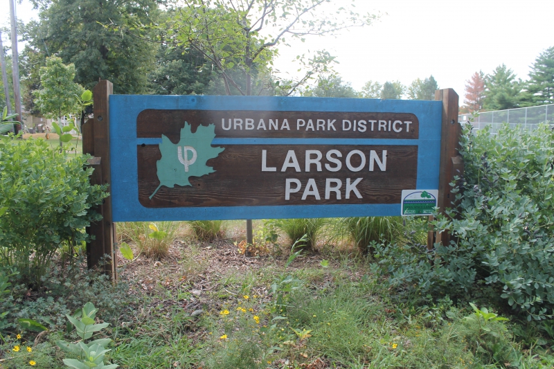 An image of a sign that states Larson Park 