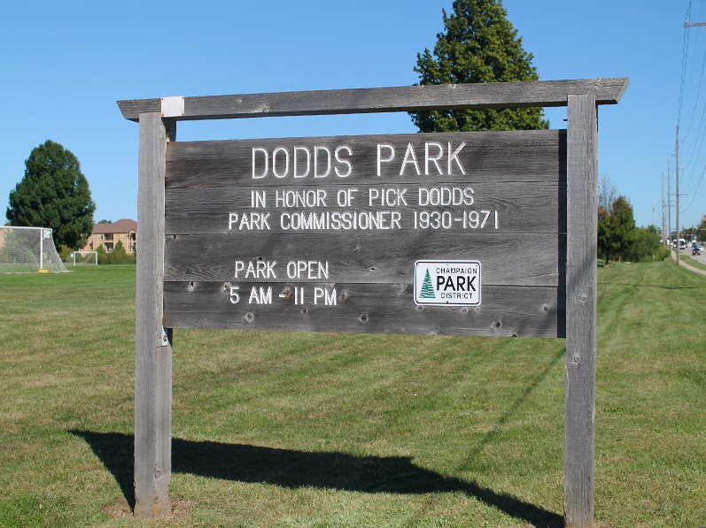 a wooden sign that states Dodds Park 